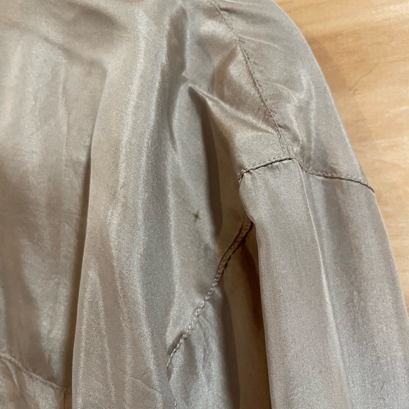 Daniel Caron Vintage Silk-Sleeve Button Down Top in Champagne Size S - Picture 5 of 5